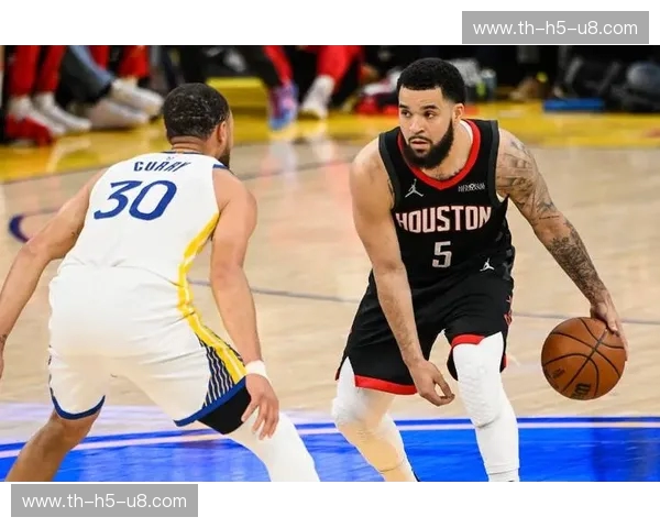 从孤胆英雄到王朝铁律:为何这场“火箭vs勇士全场录像”值得你反复复盘? 从孤胆英雄到王朝铁律:为何这场“火箭vs勇士全场录像”值得你反复复盘?